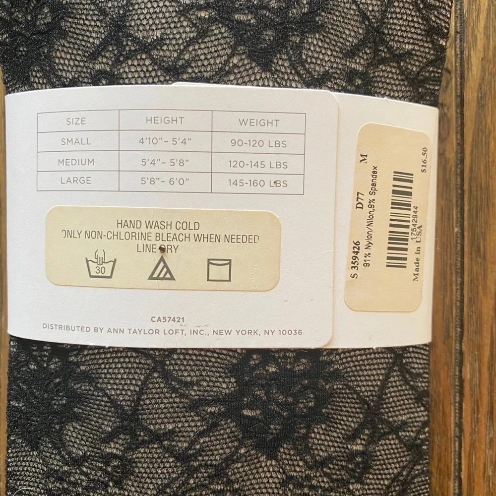 Ann Taylor Loft Textured Tights, M